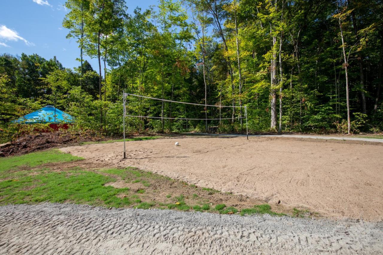 Yourtes Glamping Du Poisson Blanc Notre-Dame-du-Laus Zewnętrze zdjęcie